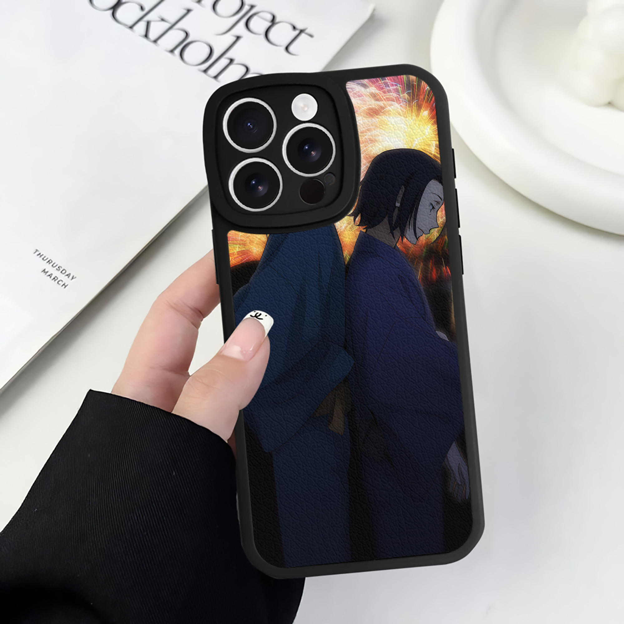 （画像用） 文豪ストレイドッグス Bungo Stray Dogs 【iPhone 16シリーズ対応】シリコンスマホケース（レザー調） 材質：シリコン
